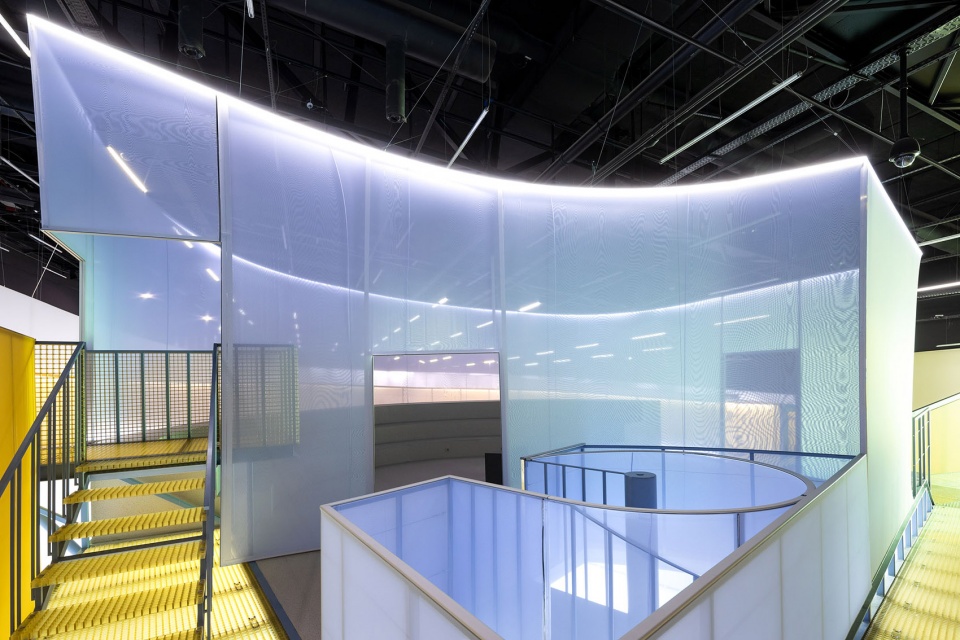 installation beeline by so il architects