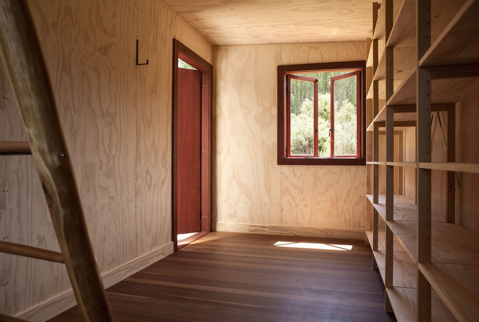 longbush ecosanctuary welcome shelter by pac studio