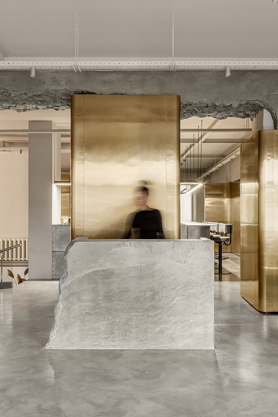 say no mo beauty salon by balbek bureau