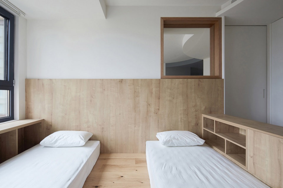 whirly realm residential renovation by xigo studio