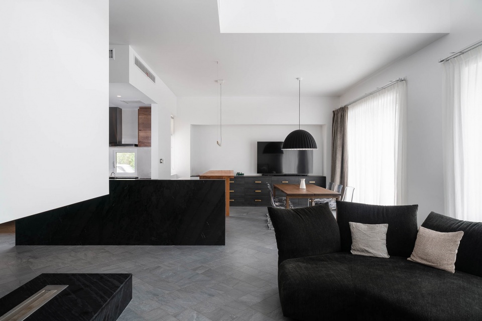 Mi House Shanghai by Studio Ku Kan Nai OFFICE COASTLINE