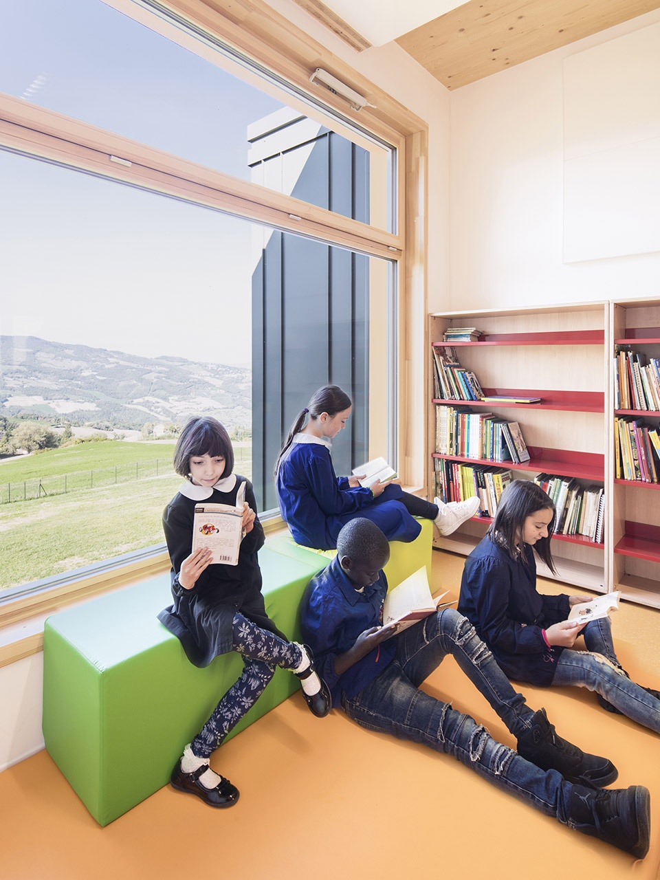 Primary school in Loiano Italy by Studio Contini