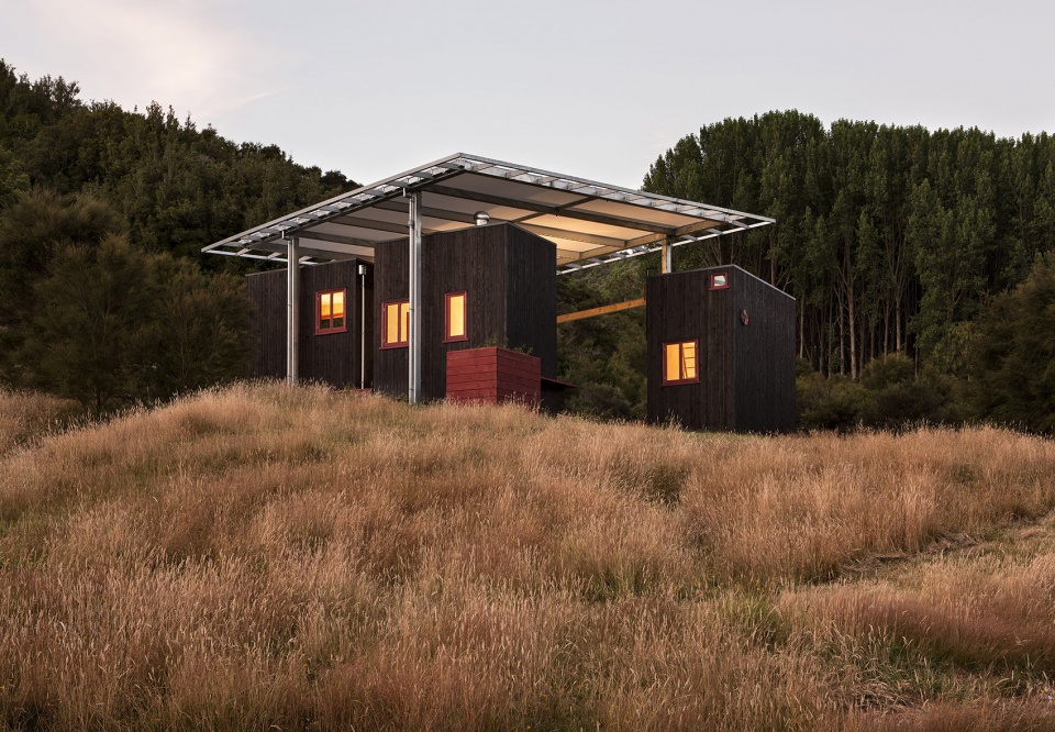 longbush ecosanctuary welcome shelter by pac studio