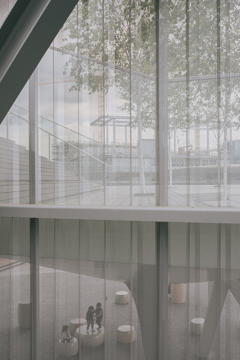 north greenwich sculptural screen by neiheiser argyros