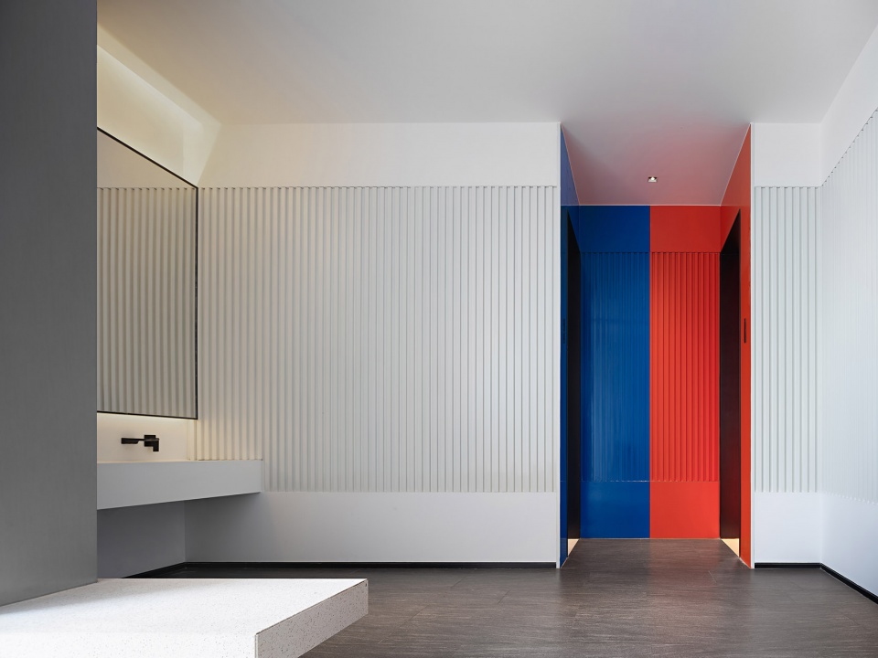the lobby space design of dongyu logistics office building china by we design