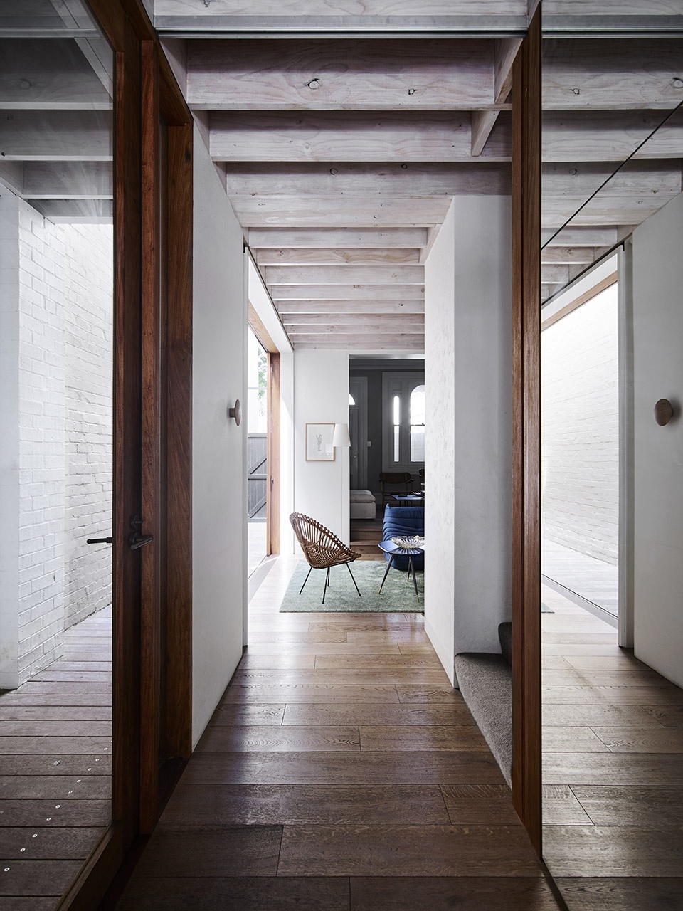 bondi junction house by alexander co
