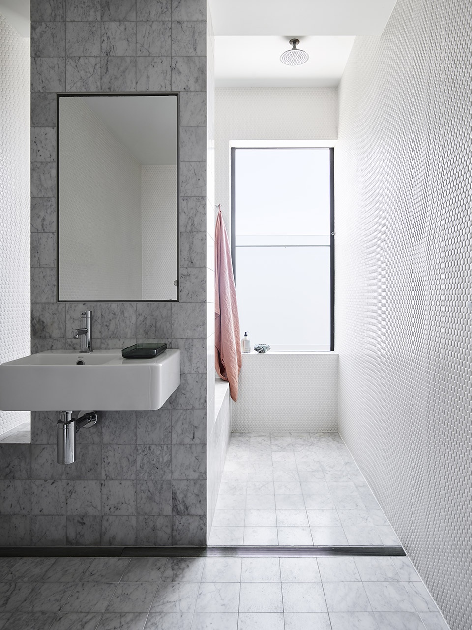 bondi junction house by alexander co