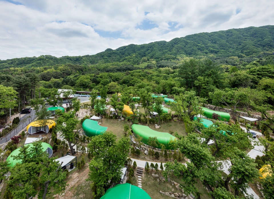 glamtree resort by archiworkshop