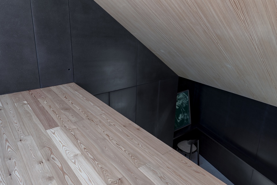 the broken house by nps arquitectos