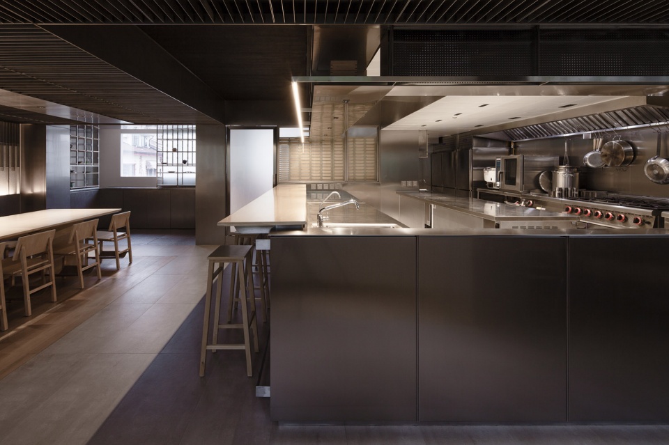 the zentral kitchen for shikaku china by lukstudio