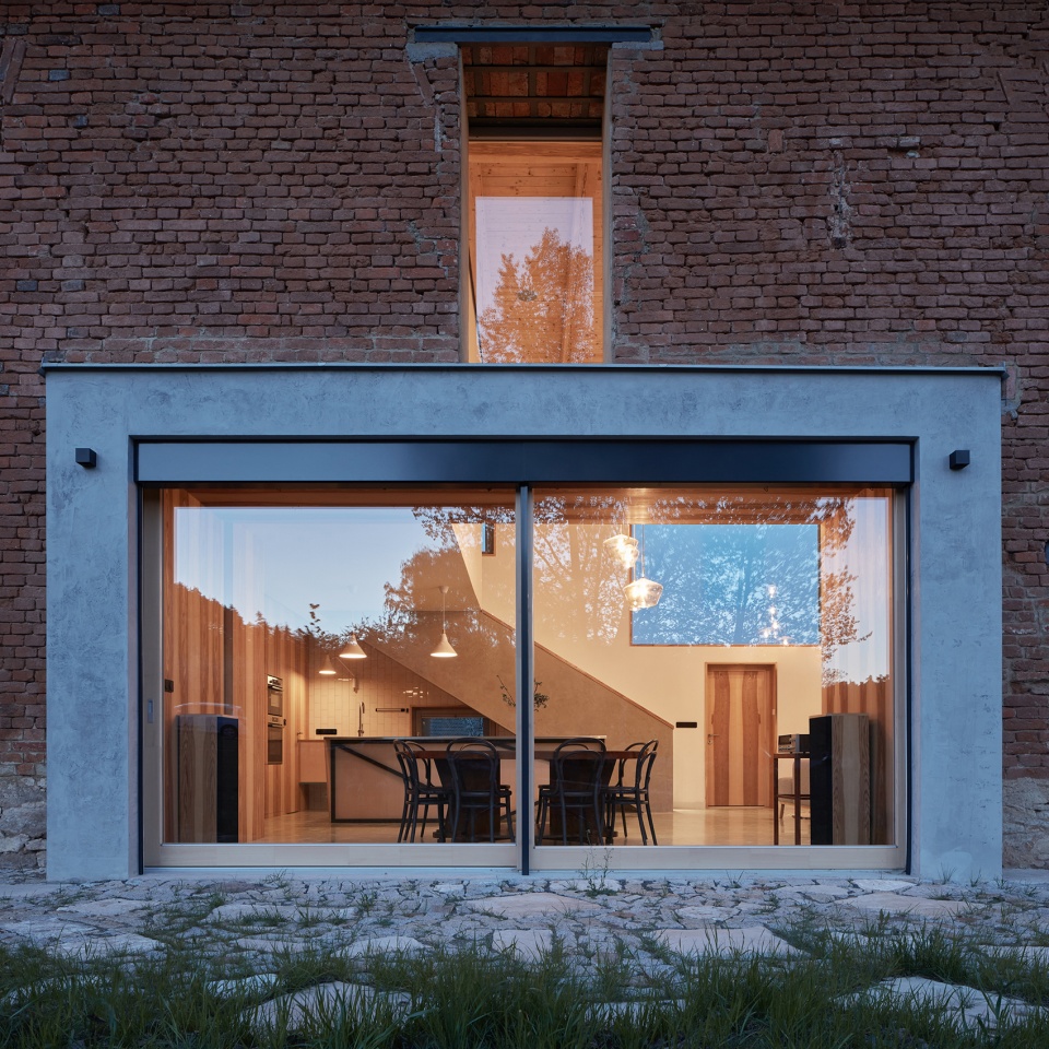 house inside a ruin by ora