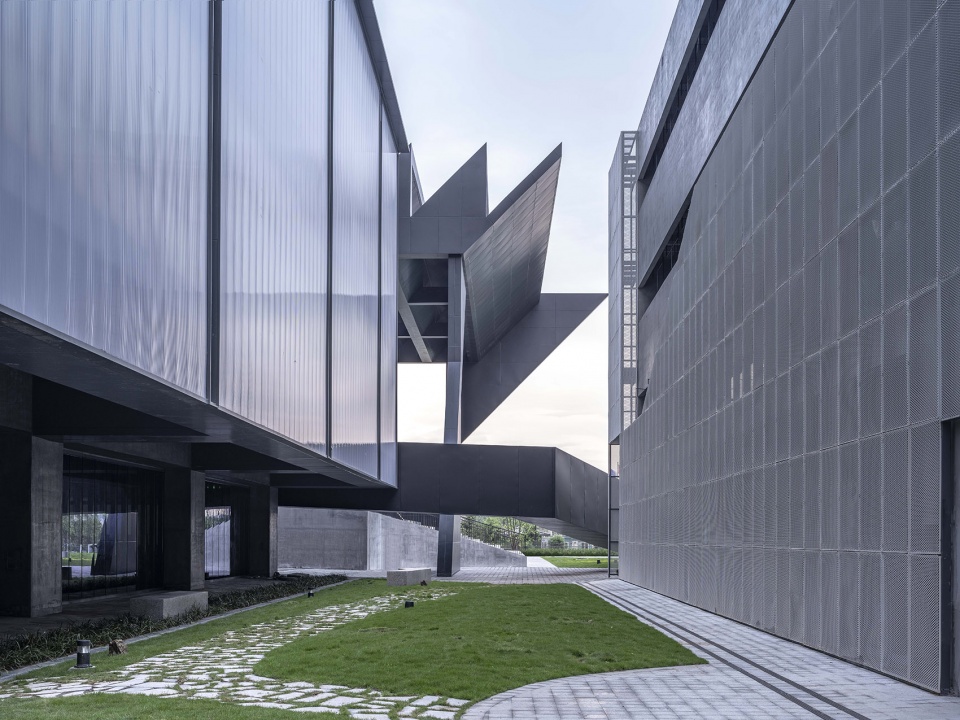 eagle studio china by waa