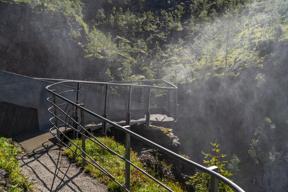 vøringsfossen carl viggo hølmebakk