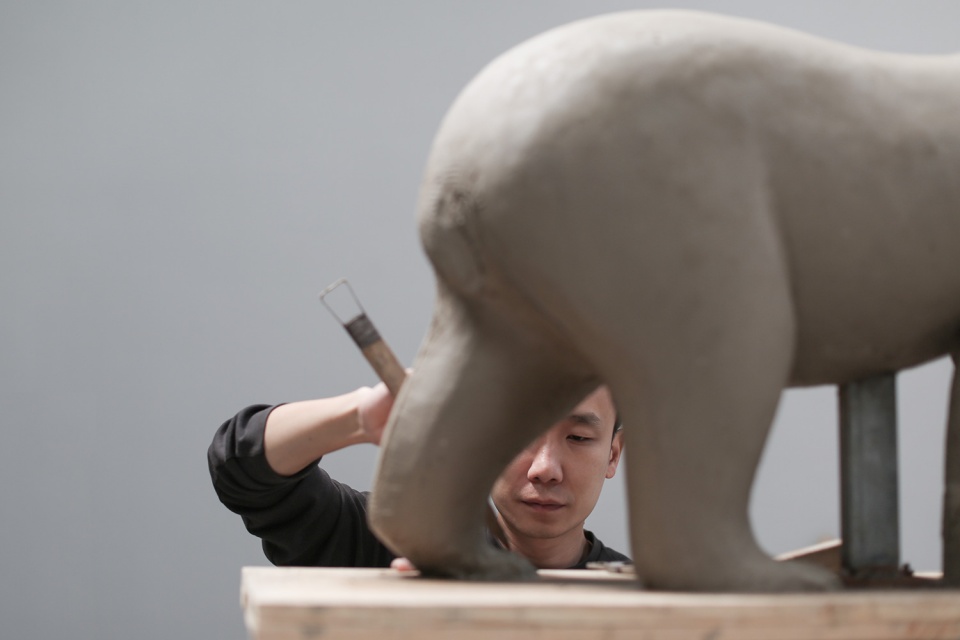 under 35 wang ruilin
