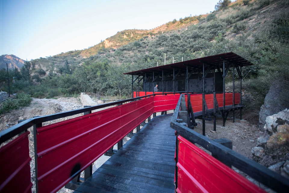 Public toilet design in Shichengzi Village Fu Yingbin