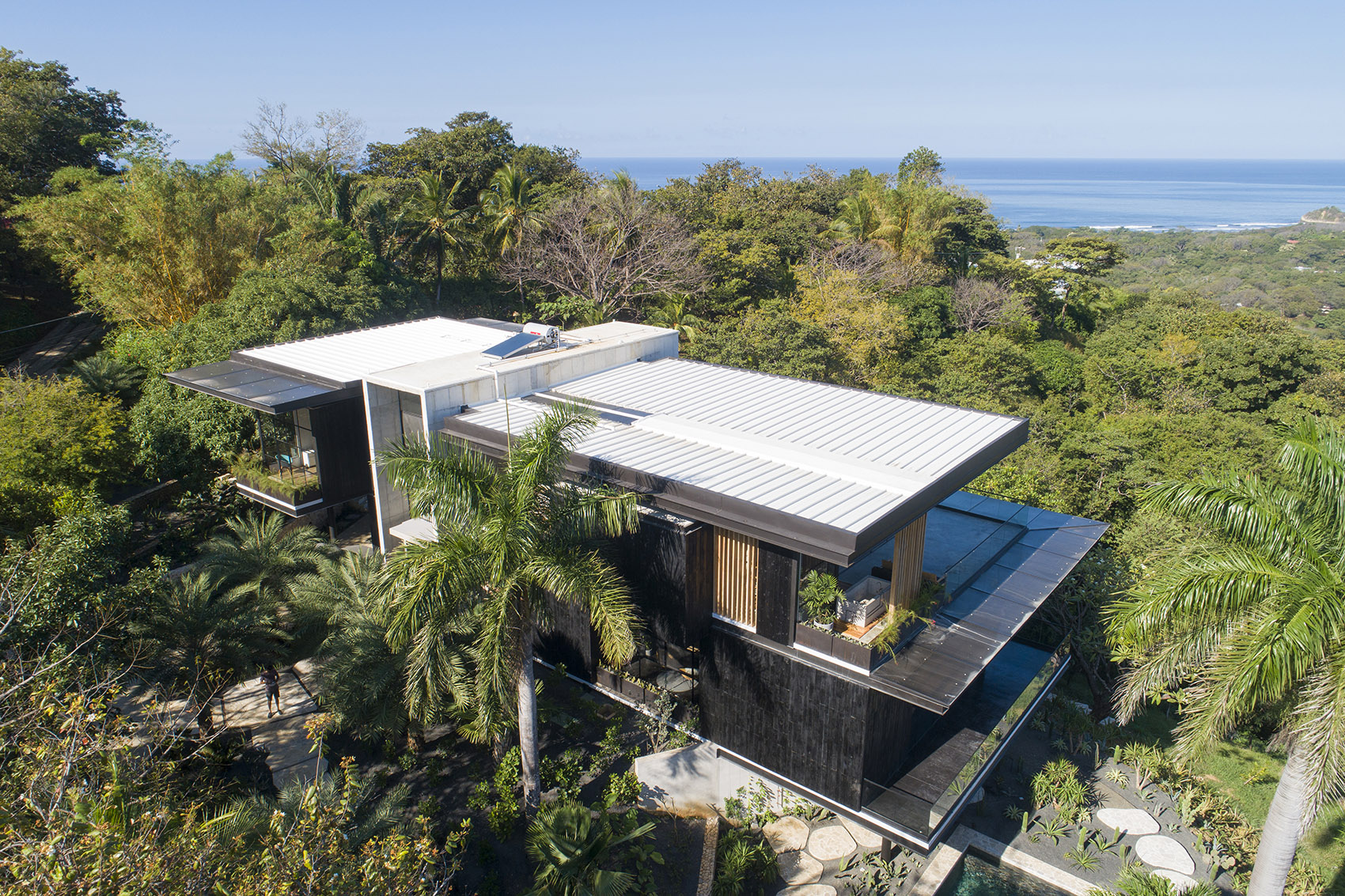 tresamore costa rica by studio saxe