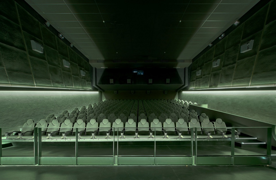 refurbishment of 4 theatres at filmax gran via 2 cinemas by amoo