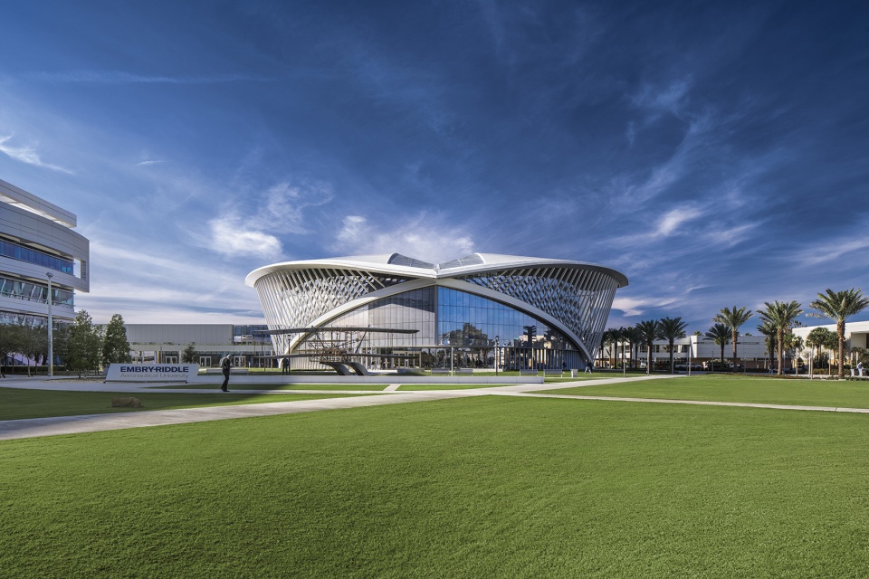 erau student union by ikon 5 architects