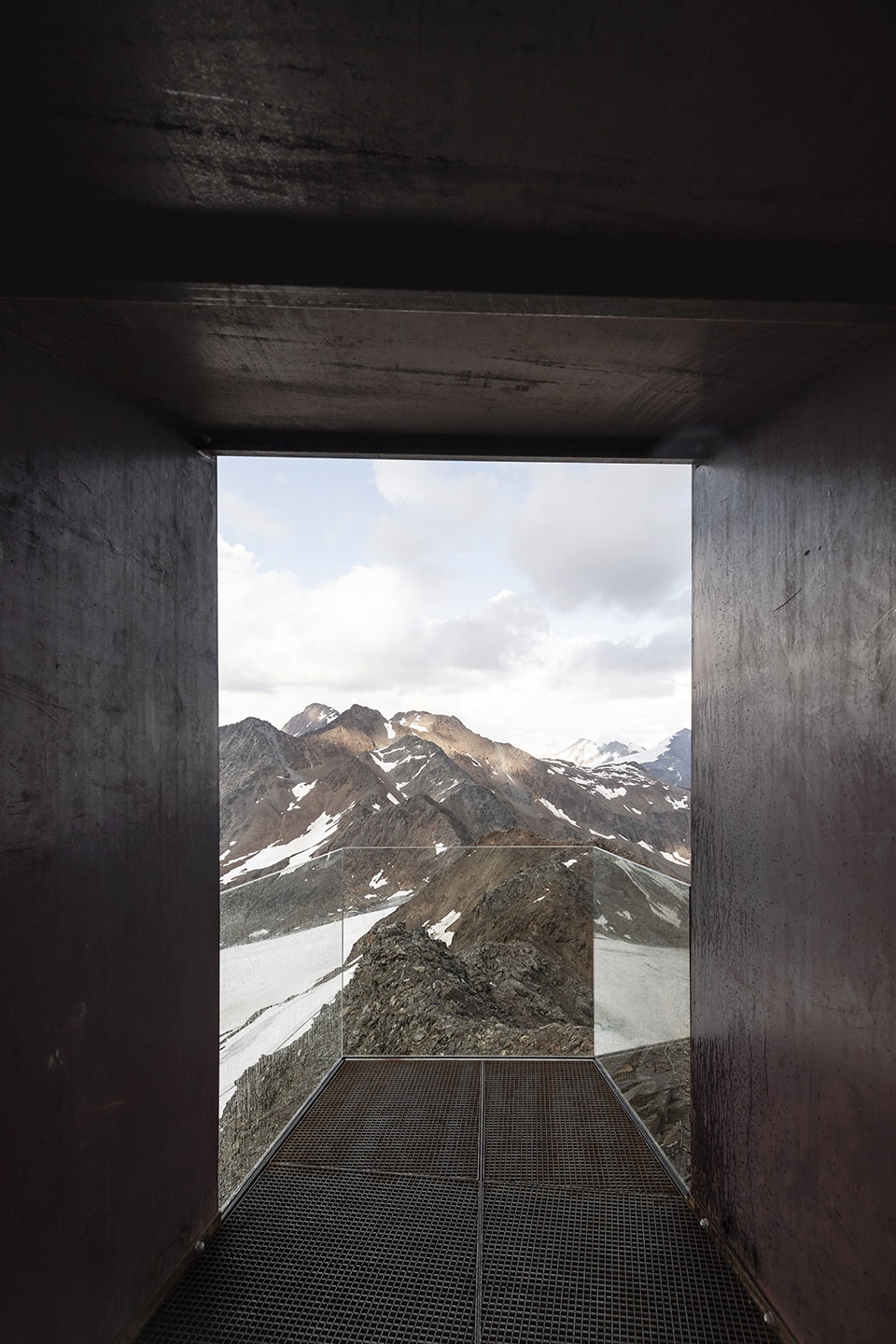 otzi peak 3251m noa network of architecture