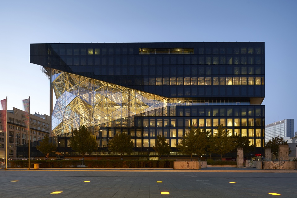 axel springer campus by oma