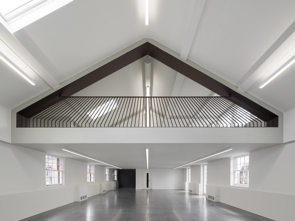 the gaslight bureau de change dmfk