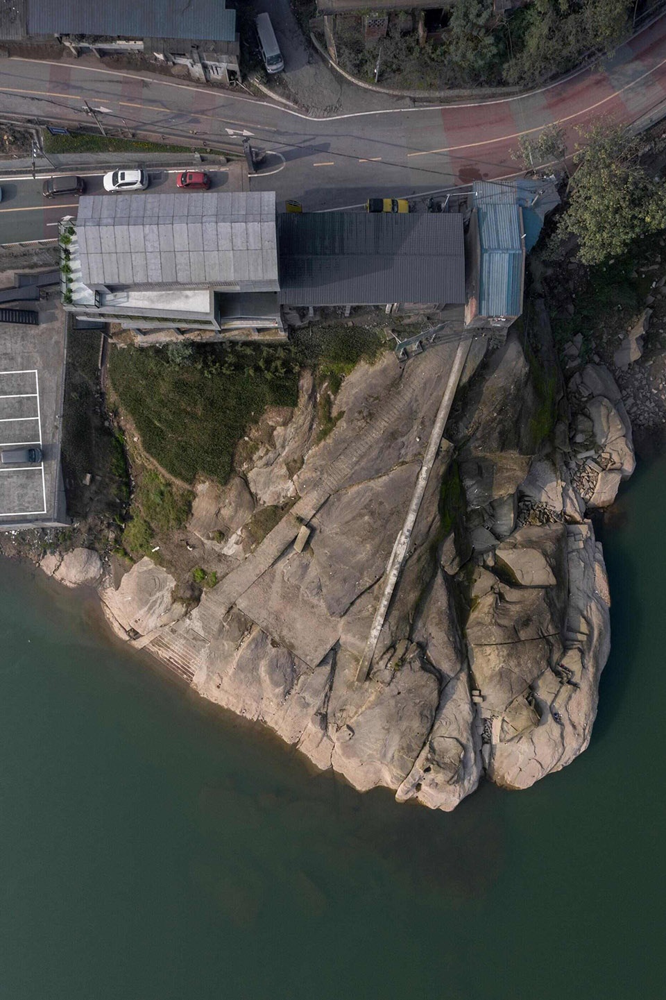 sansheng ferry service station china by yueji design