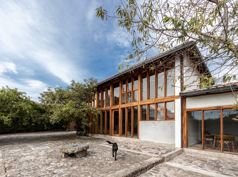 Avocados House JORGE RAMON GIACOMETTI Architecture Workshop