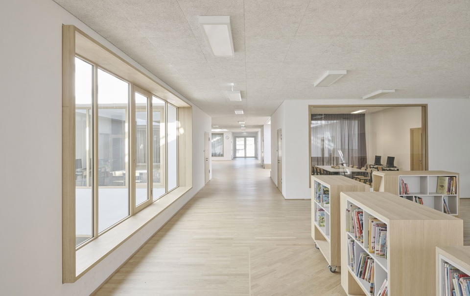 butze wolfurt primary school by schenker salvi weber architects