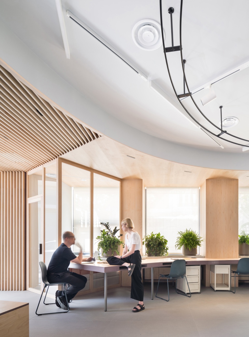 office in madrid for xeito investments by enorme studio 1