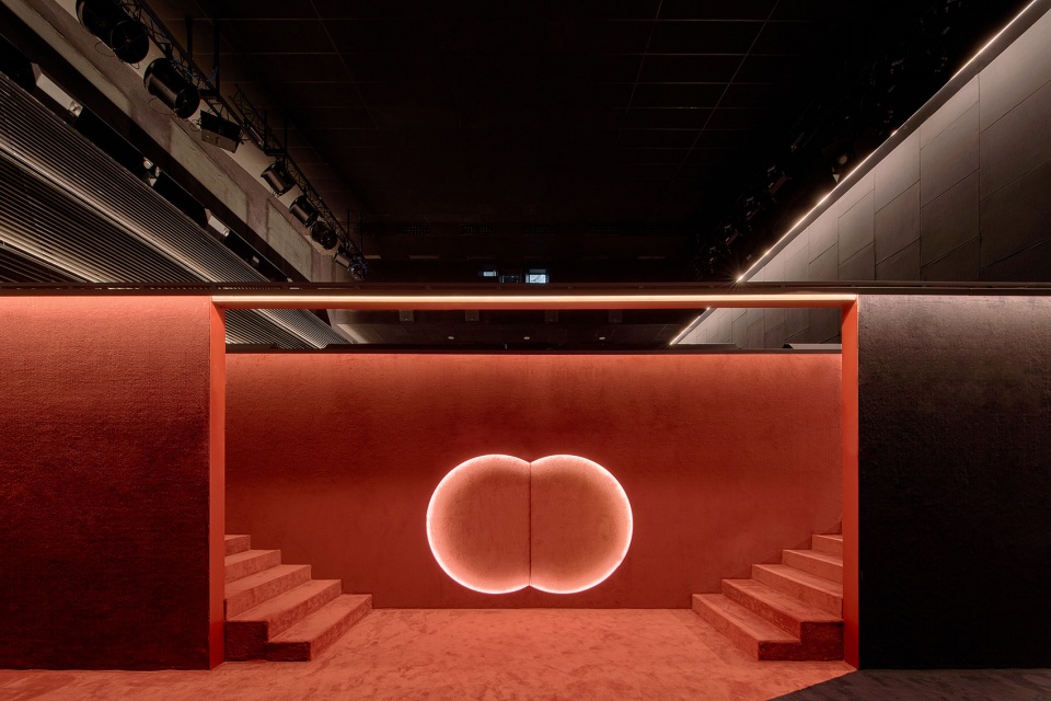 refurbishment of 4 theatres at filmax gran via 2 cinemas by amoo
