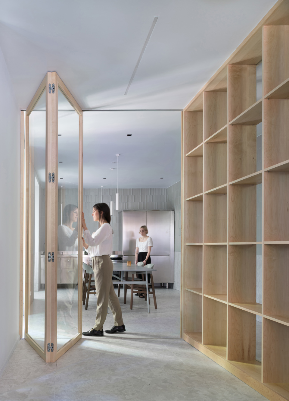 office in madrid for xeito investments by enorme studio