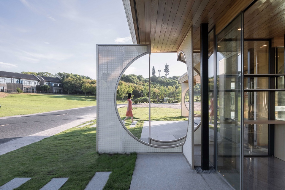Screen Pavilion RayEmilio studio