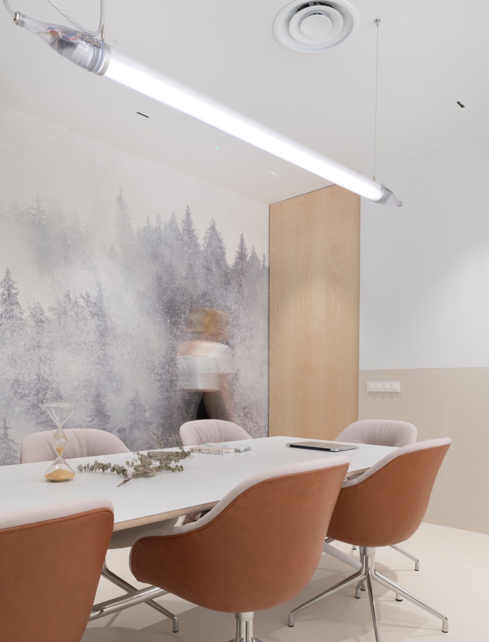office in madrid for xeito investments by enorme studio 1