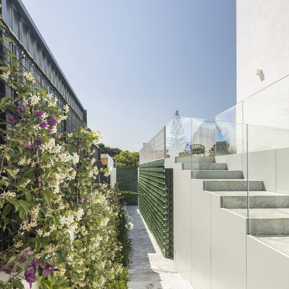 restelo ad25 house by joao tiago aguiar arquitectos