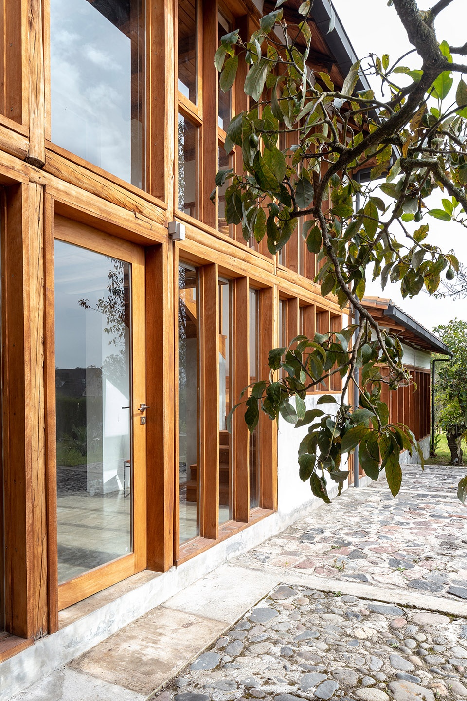 Avocados House JORGE RAMON GIACOMETTI Architecture Workshop