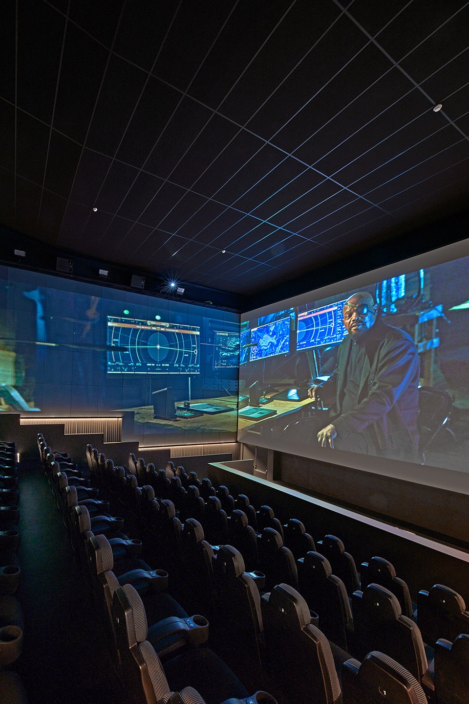 refurbishment of 4 theatres at filmax gran via 2 cinemas by amoo