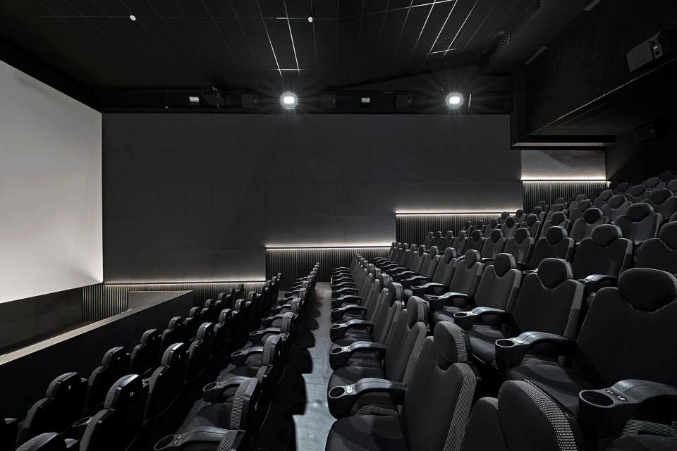 refurbishment of 4 theatres at filmax gran via 2 cinemas by amoo