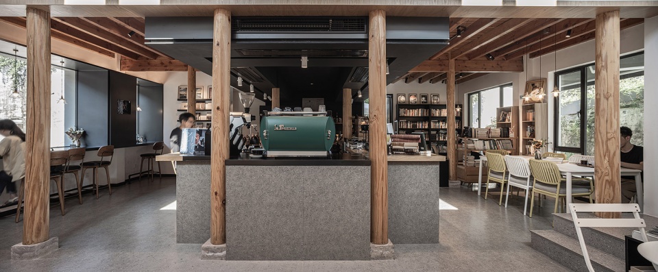 Retrobookstore in the ancient city of Linhai mage Design