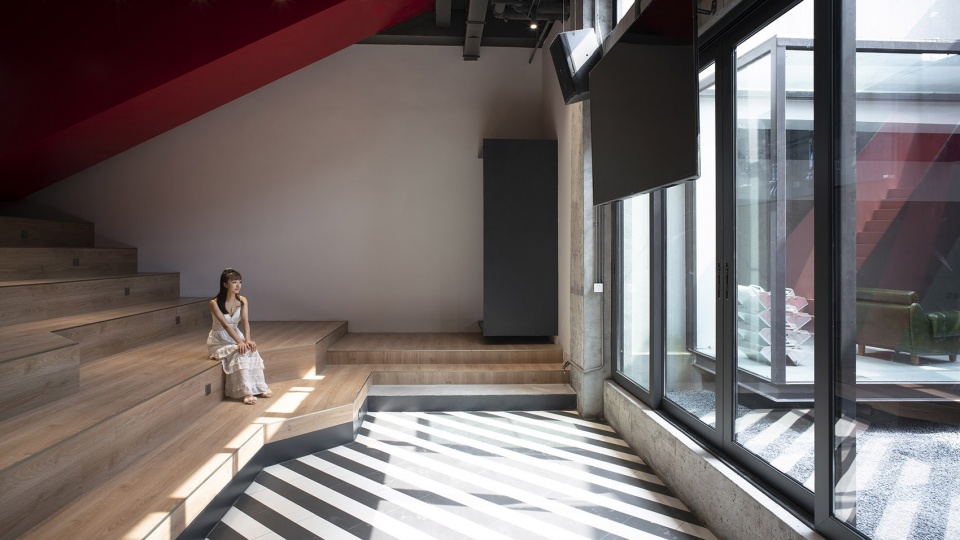 Zhenyige Chengdu headquarters renovation Fanzhu Design