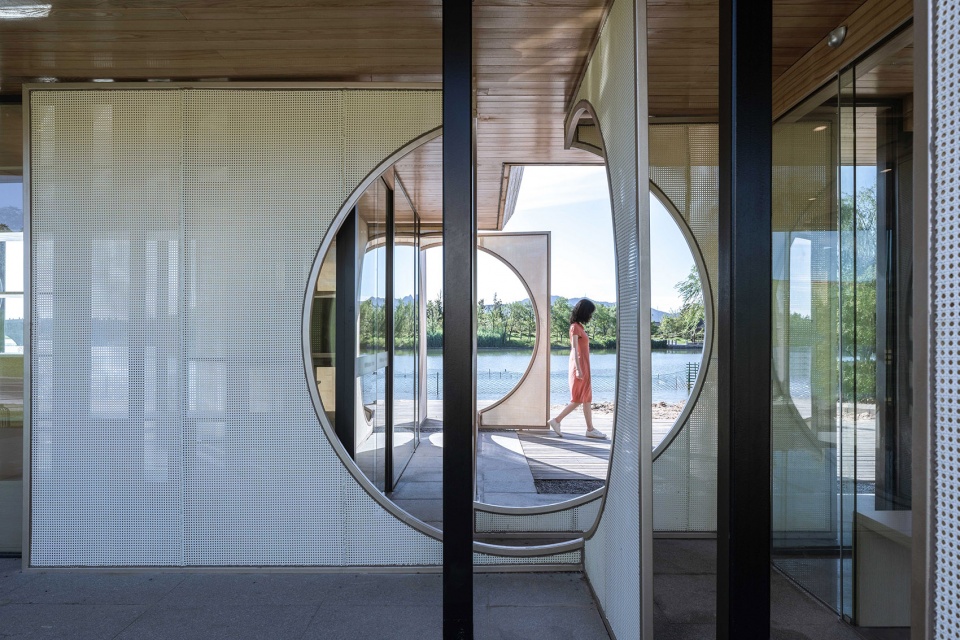 Screen Pavilion RayEmilio studio