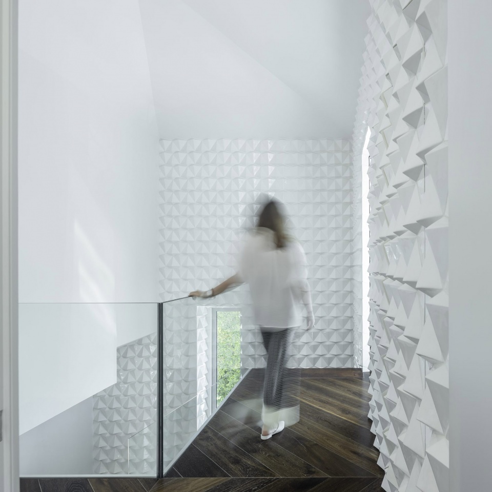 restelo ad25 house by joao tiago aguiar arquitectos