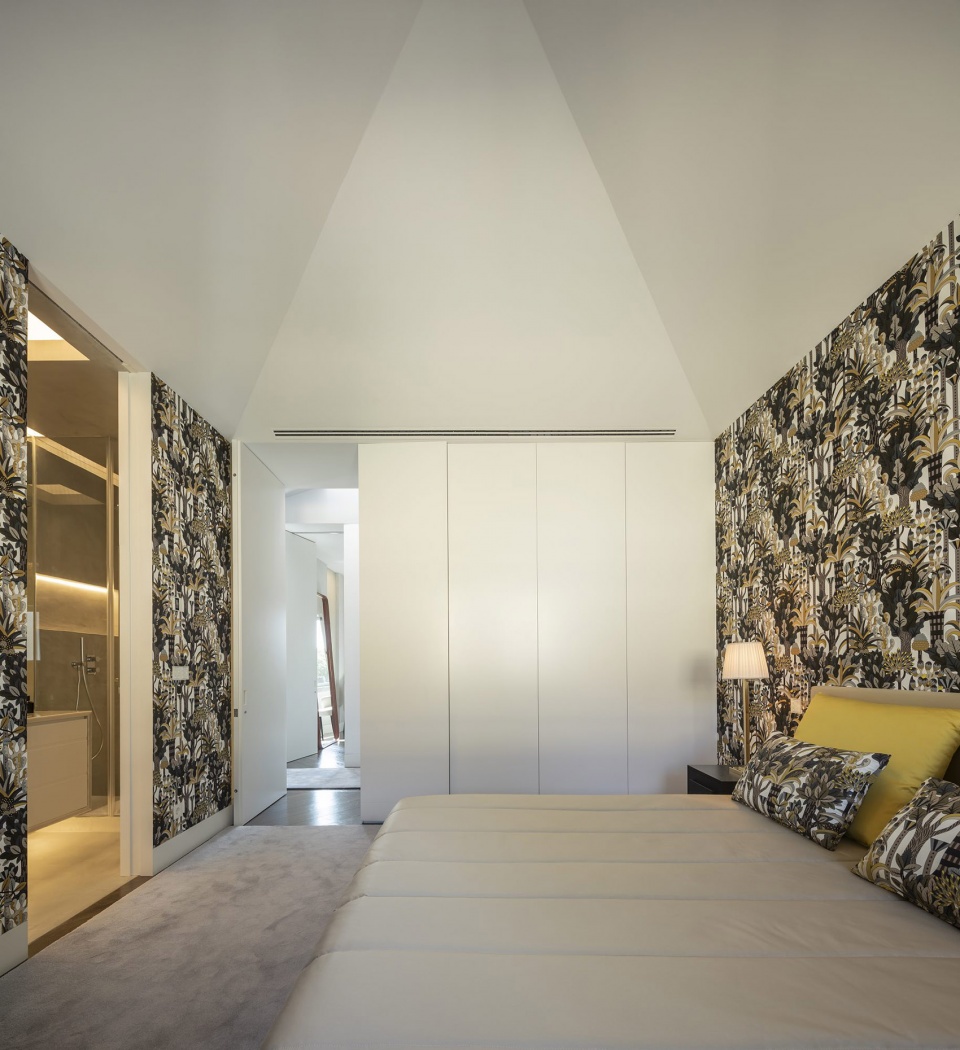 restelo ad25 house by joao tiago aguiar arquitectos