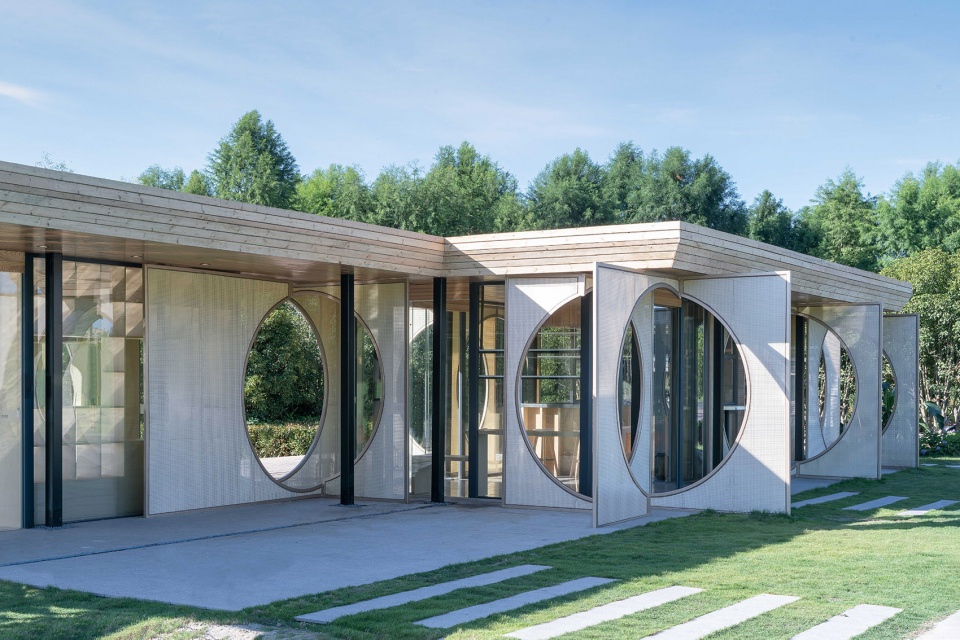 Screen Pavilion RayEmilio studio