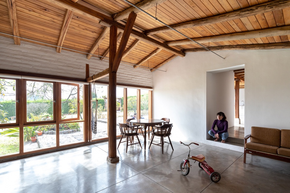 Avocados House JORGE RAMON GIACOMETTI Architecture Workshop