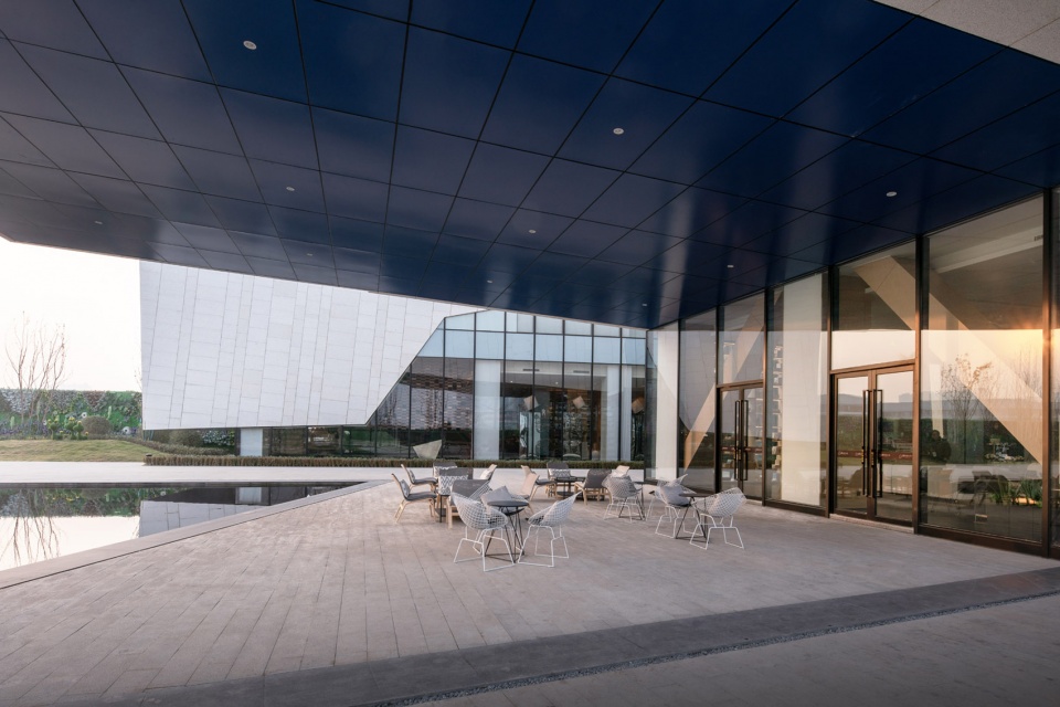 Xian Greenland Energy Art Center by Lacime Architects