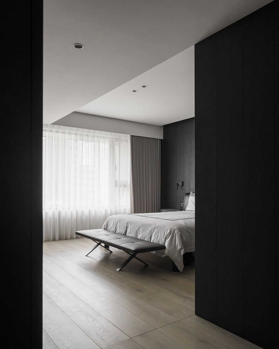 black picture by waterfrom design