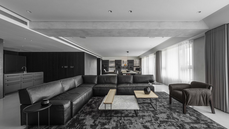 black picture by waterfrom design