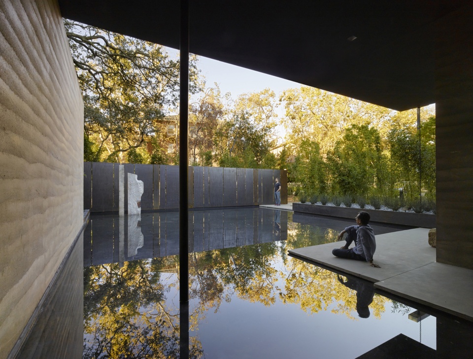 windhover contemplative center by aidlin darling design