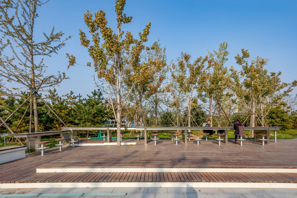 Landscape Design of Central Green Axis of Beijing Tangshan Avenue zeho eco