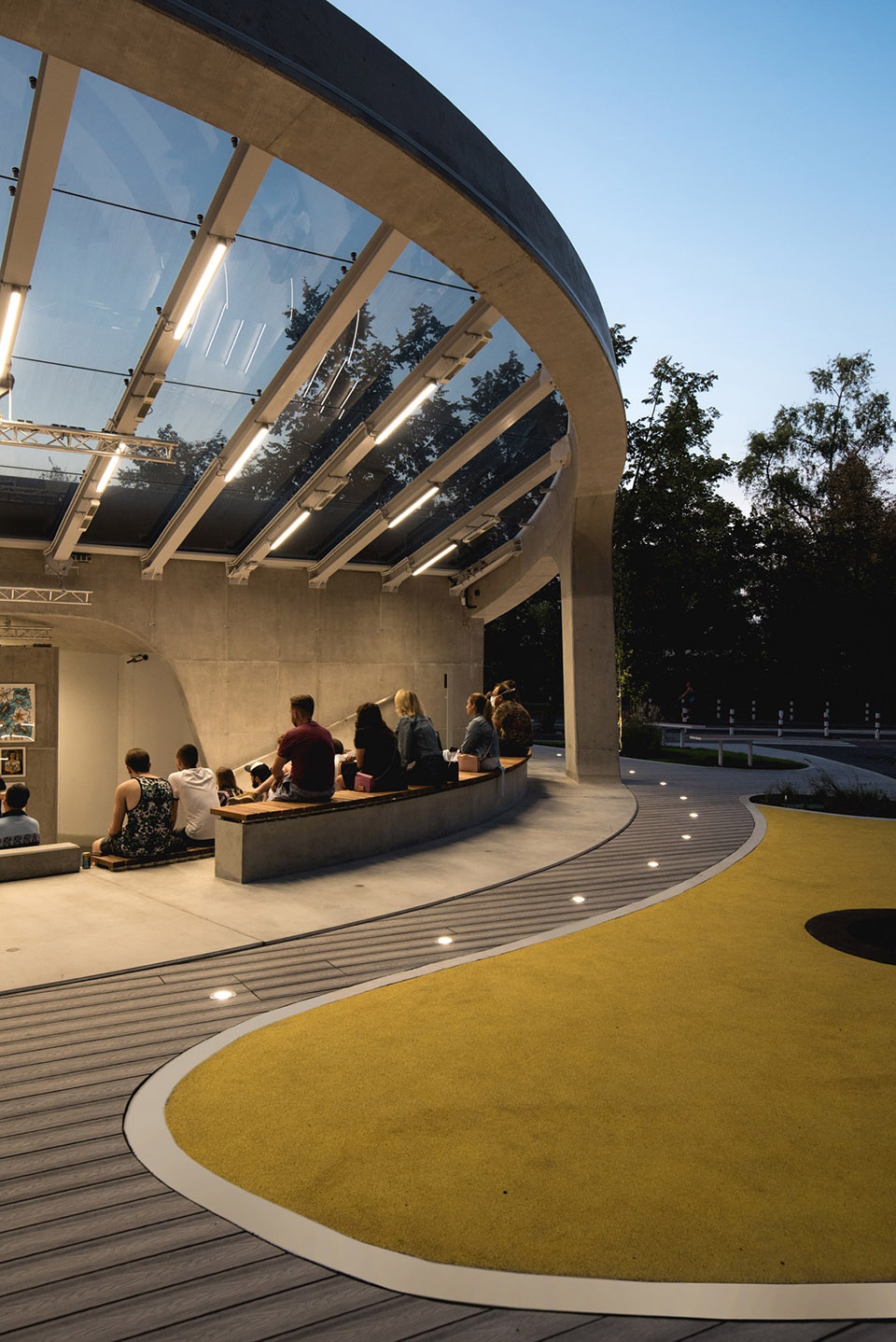 brain embassy amphitheatre by modelina